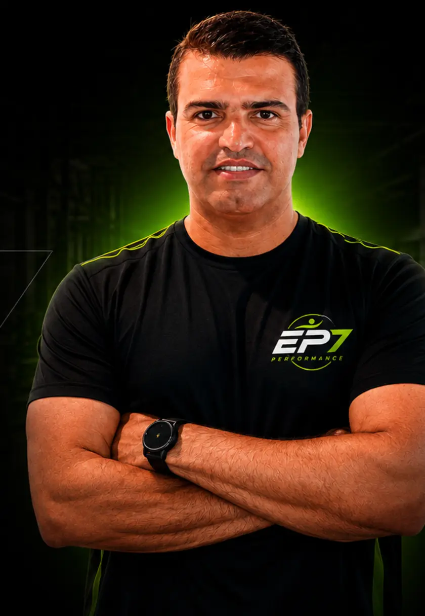 Eduardo Paiva com o fardamento EP7 Performance, profissional CREF 024880-G/PE